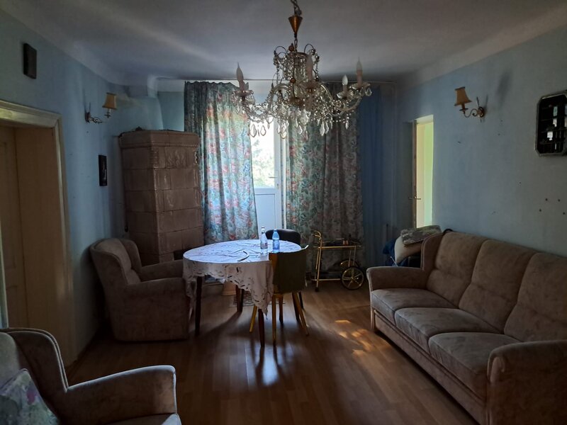 Ploiesti, Chitorani, casa plus teren 3.600 mp de vanzare,